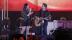 Alejandro Sanz y Malú, cantando juntos durante el concierto en Sevilla este miércoles