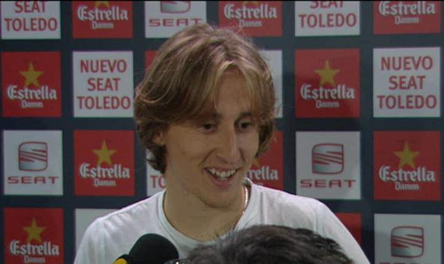 Luka Modric, "muy contento" en su debut con el Real Madrid