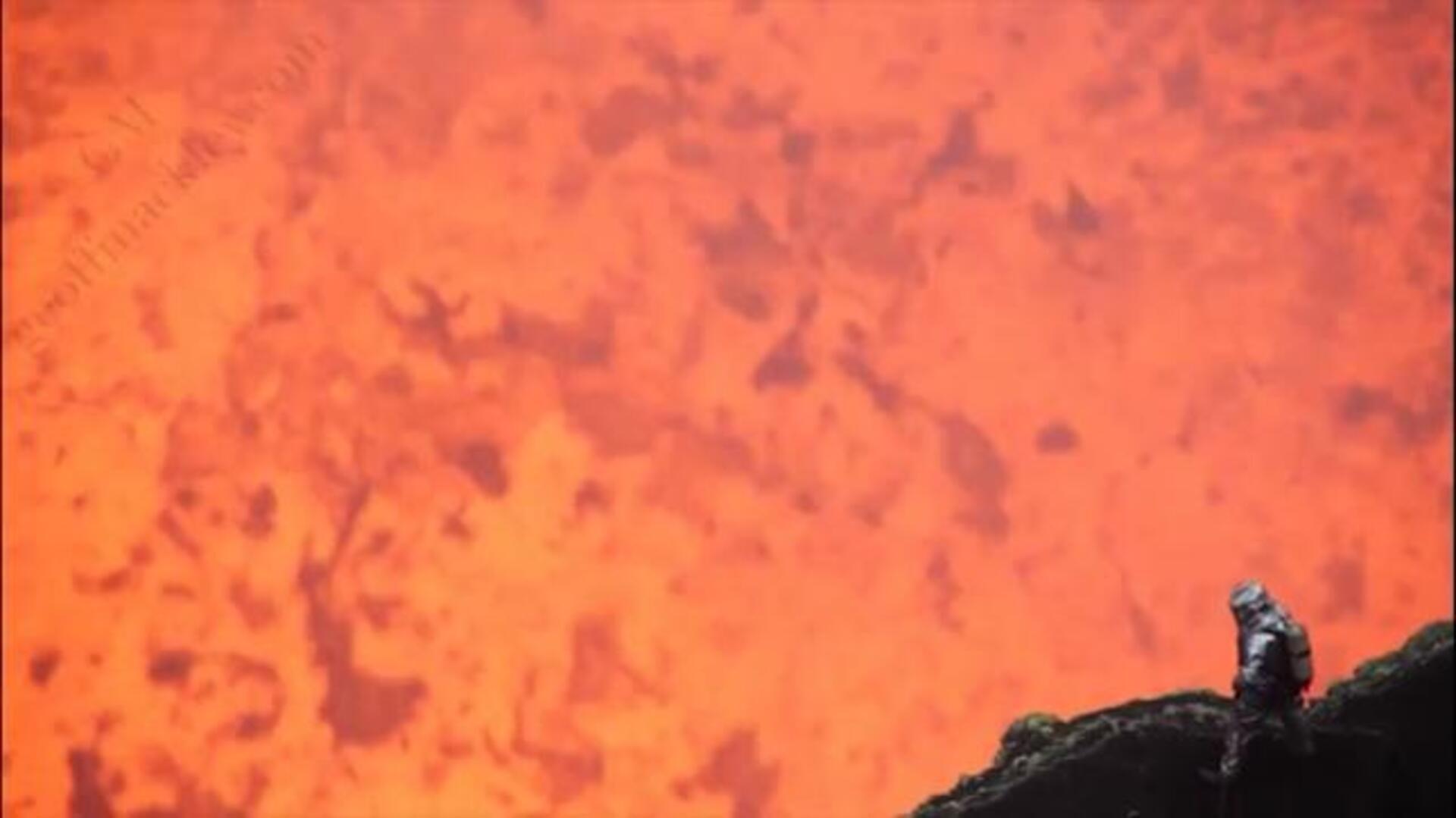Al borde de un volcán en erupción en Australia