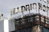 En imágenes: Así ha quedado el Hotel Nuevo Madrid tras el incendio que ha devorado parte de su fachada